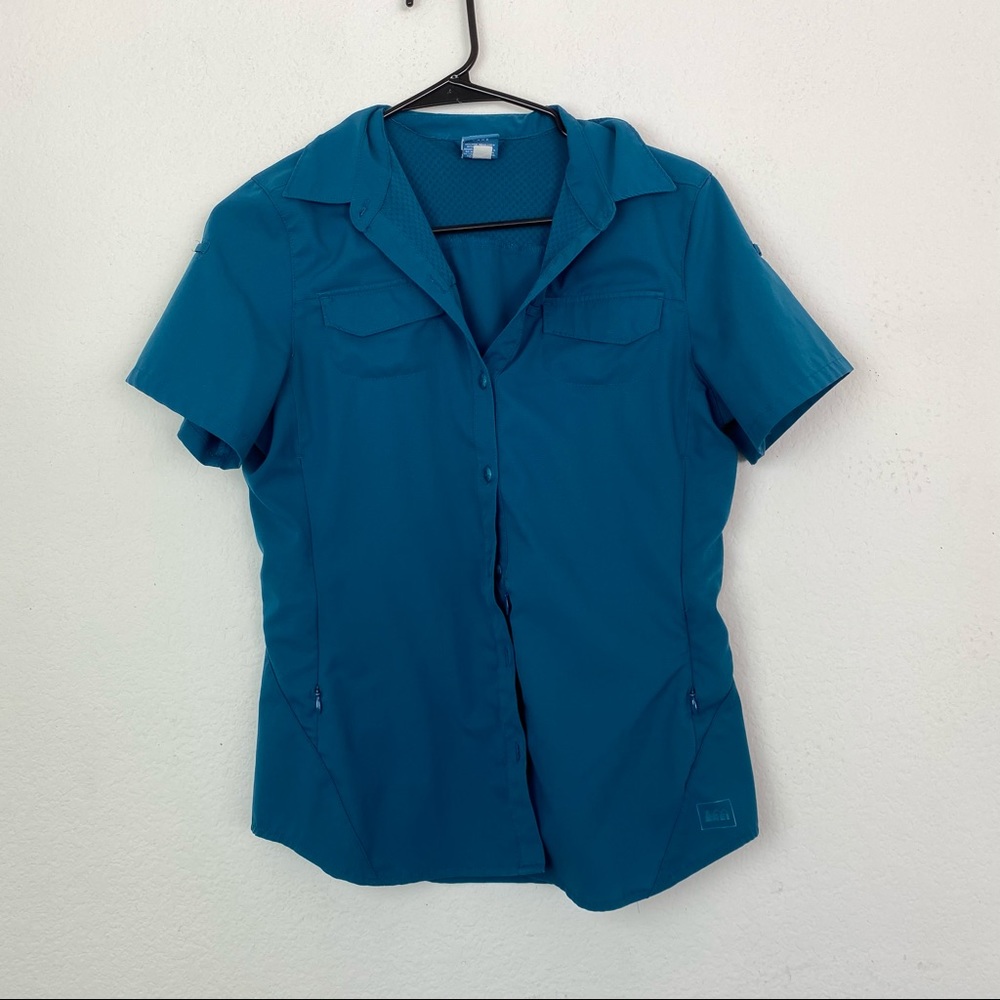 REI blue button up hiking breathable top sz S
